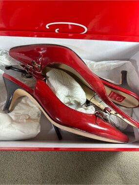 OSCAR de la Renta DWEN Dark Red Patent Leather Slingback Heels Pumps Size 6.5 M